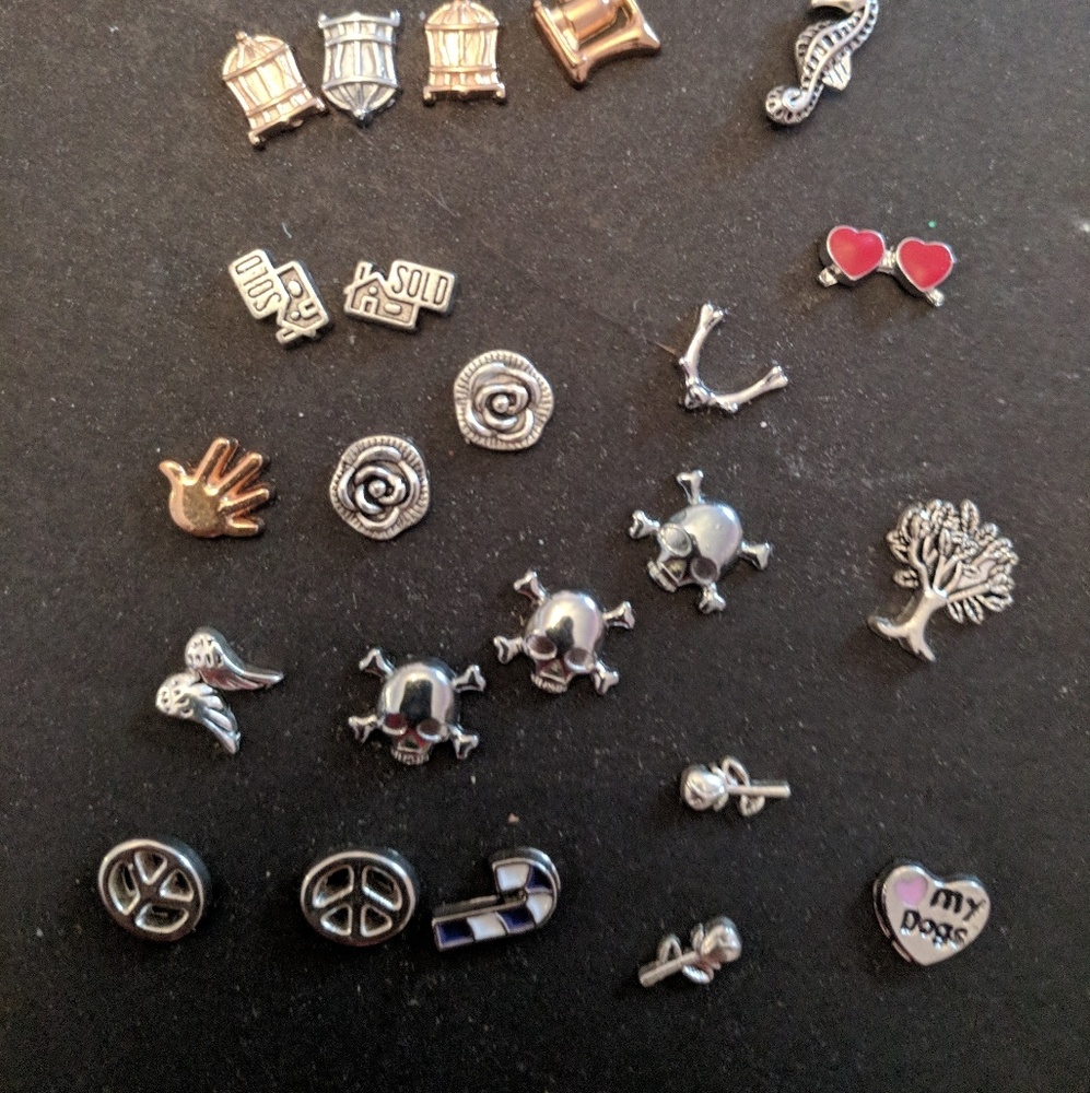 Charms any 5 everything must go